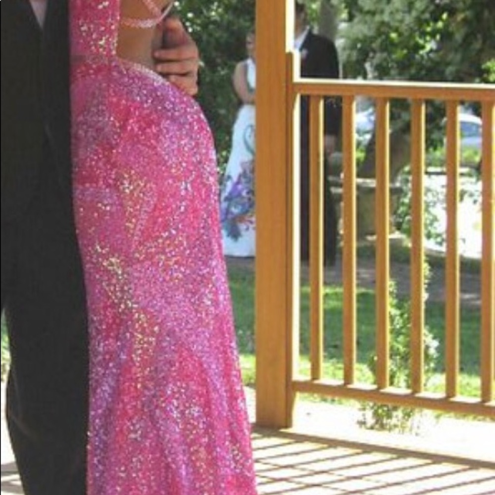 Pink prom/formal dress - Picture 3 of 8